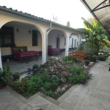 فندق Eco Rural Tourism Association Skorenovac المظهر الخارجي الصورة